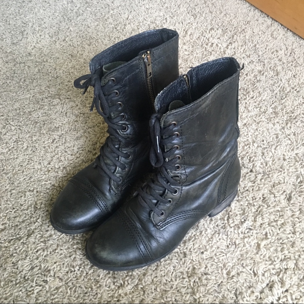 Steve Madden Troopa Combat boots